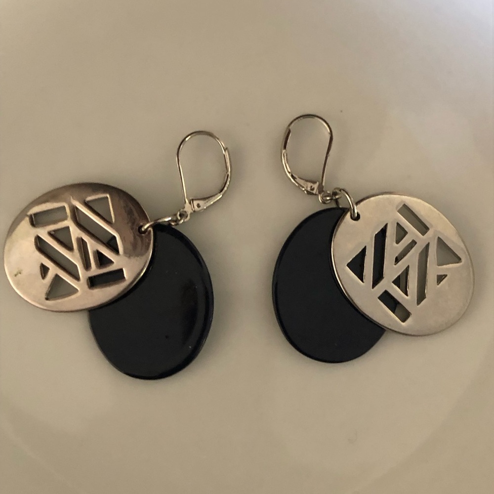 Oval disc earrings - Picture 3 of 6